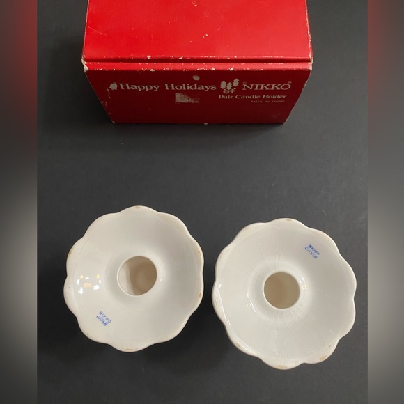 Nikko Happy Holidays Christmas Candle Stick Holders Set of 2 Japan Holly Berries - Picture 8 of 12